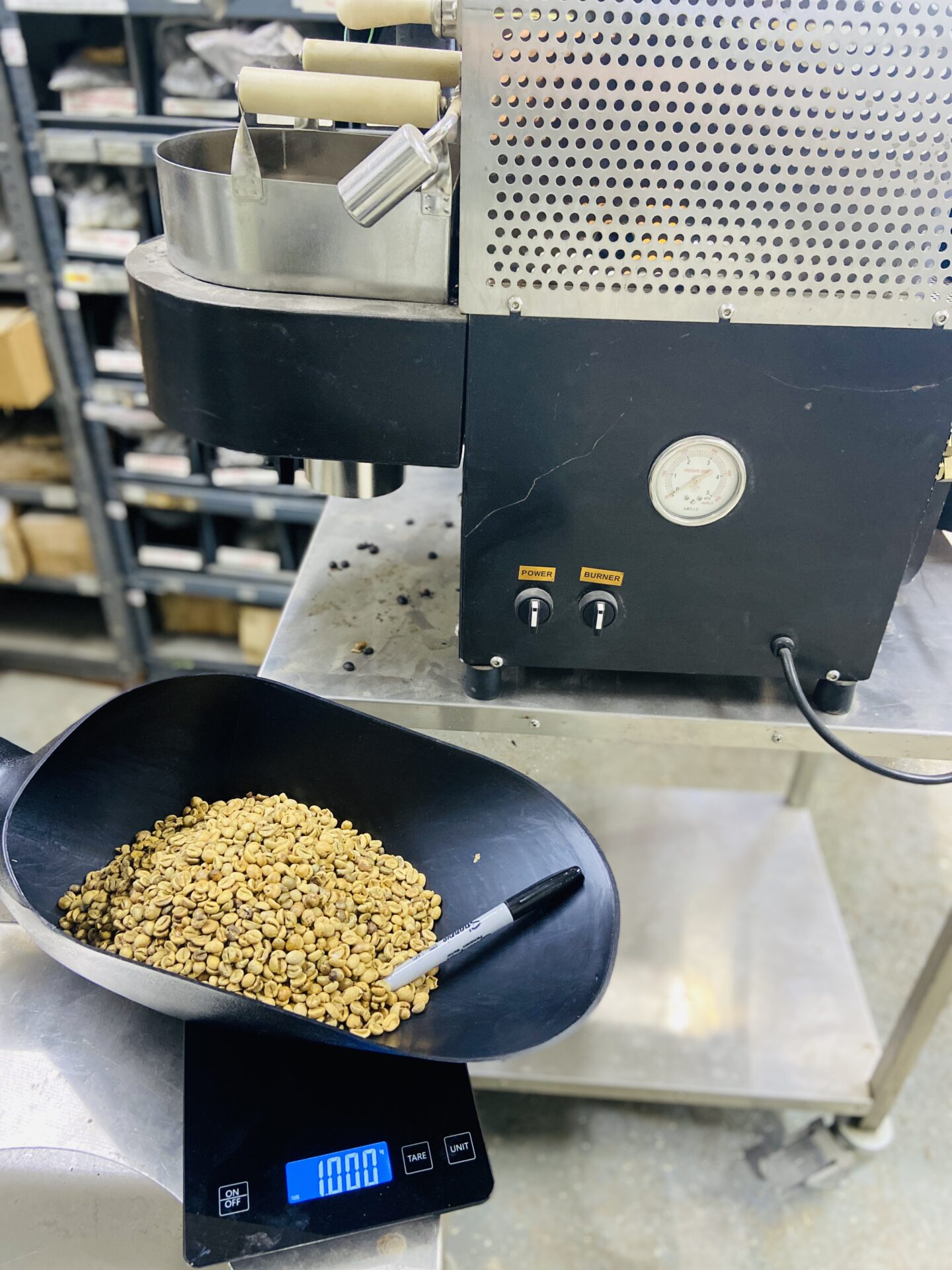 rattleware Kilo Bean Scale Scoop, Black - Image 3