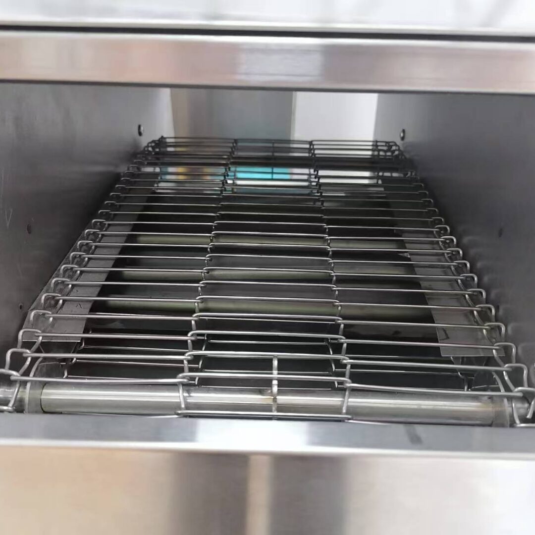 Quality Industries Stainless Steel Conveyor Toaster, 6-Gear Adjustable, 16.5" x 14.5" x 15.2" - Image 2