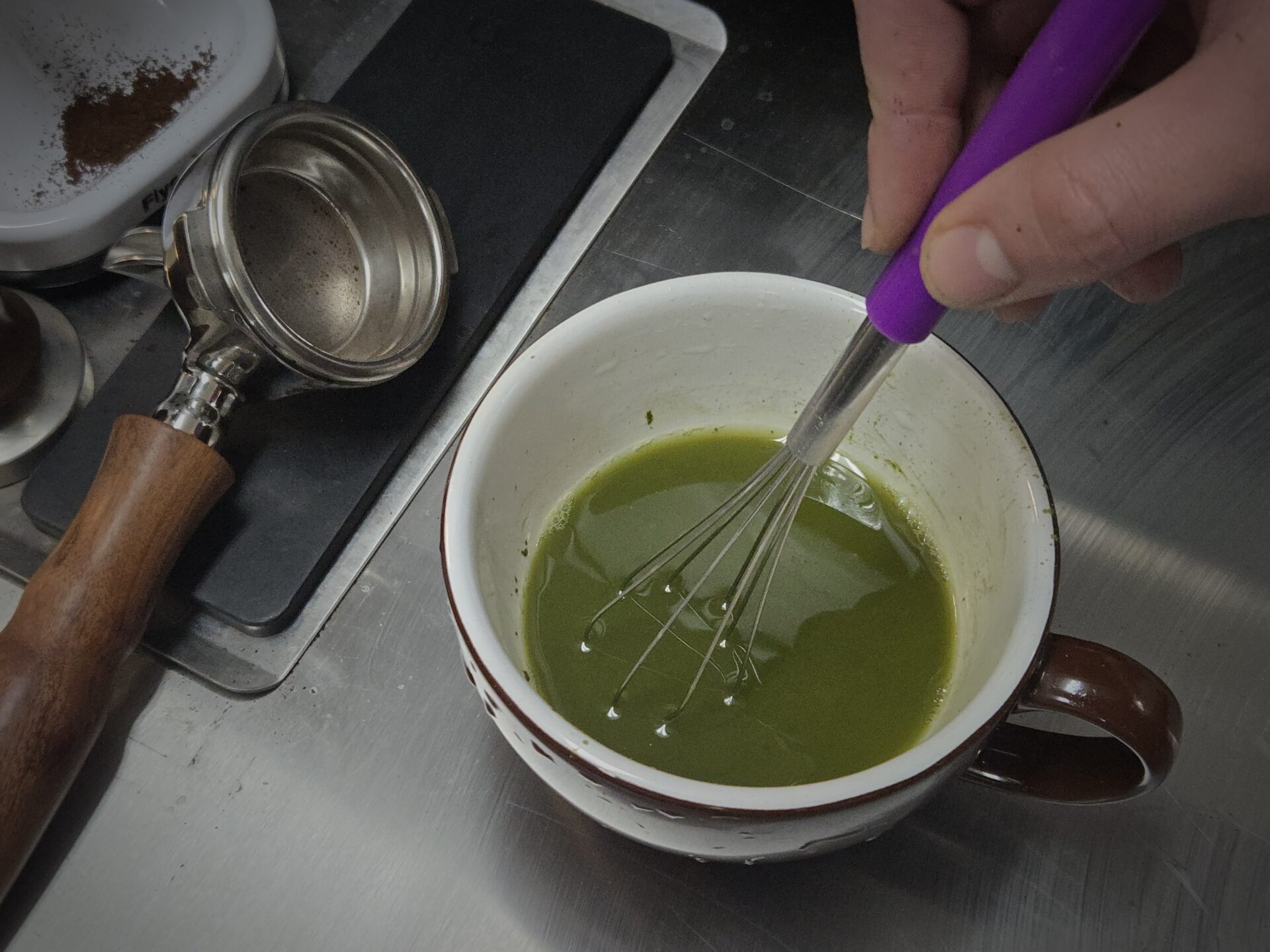 10.25" Round Whisk, Stainless Steel, Purple Sleeve - Image 2