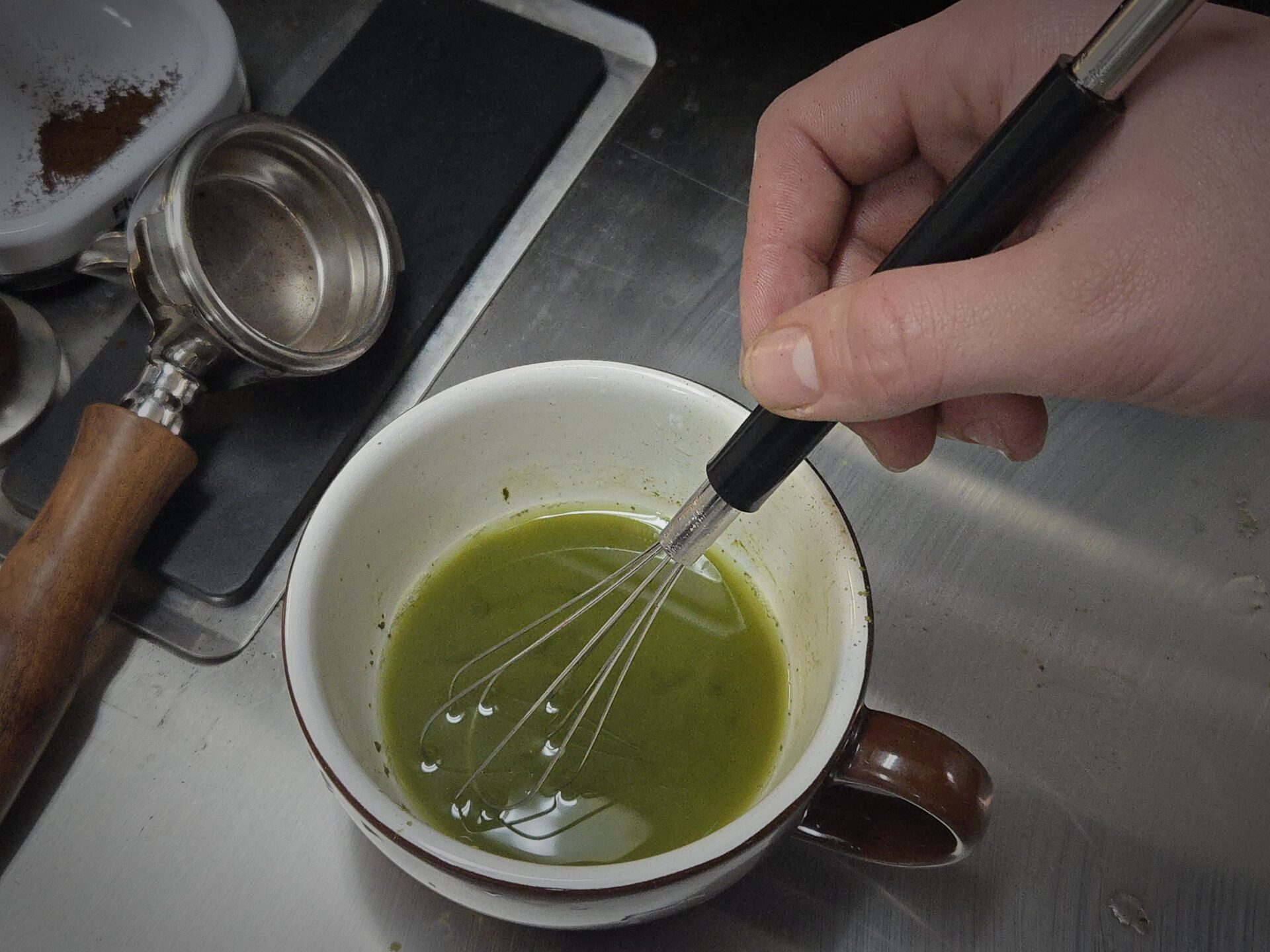 10.25" Round Whisk, Stainless Steel, Black Sleeve - Image 2